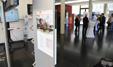 Hochschule Ulm präsentiert sich bei Ausstellung im Forum der Sparkasse Neue Mitte